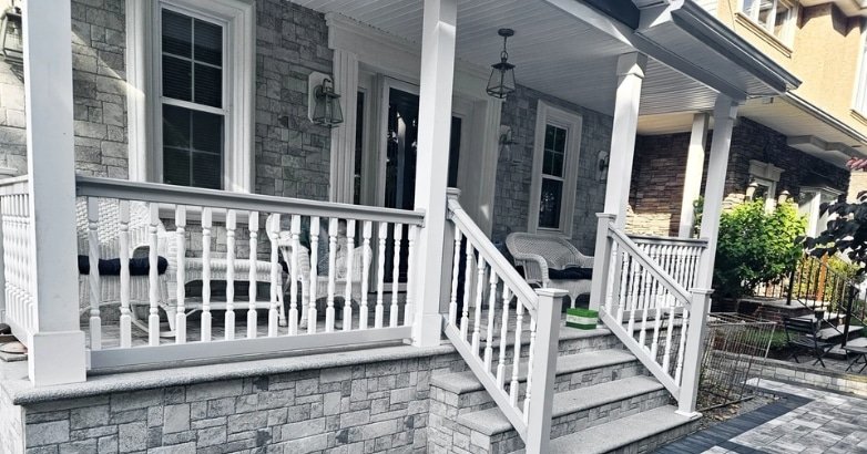 How to Choose the Perfect Porch Railing for Your Home